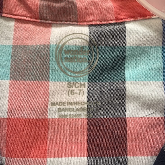 NWOT Wonder Nation Boys Button down shirt size S 6-7 - Picture 4 of 5